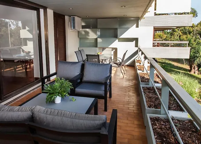 Delux Apartment With Amazing Balcony